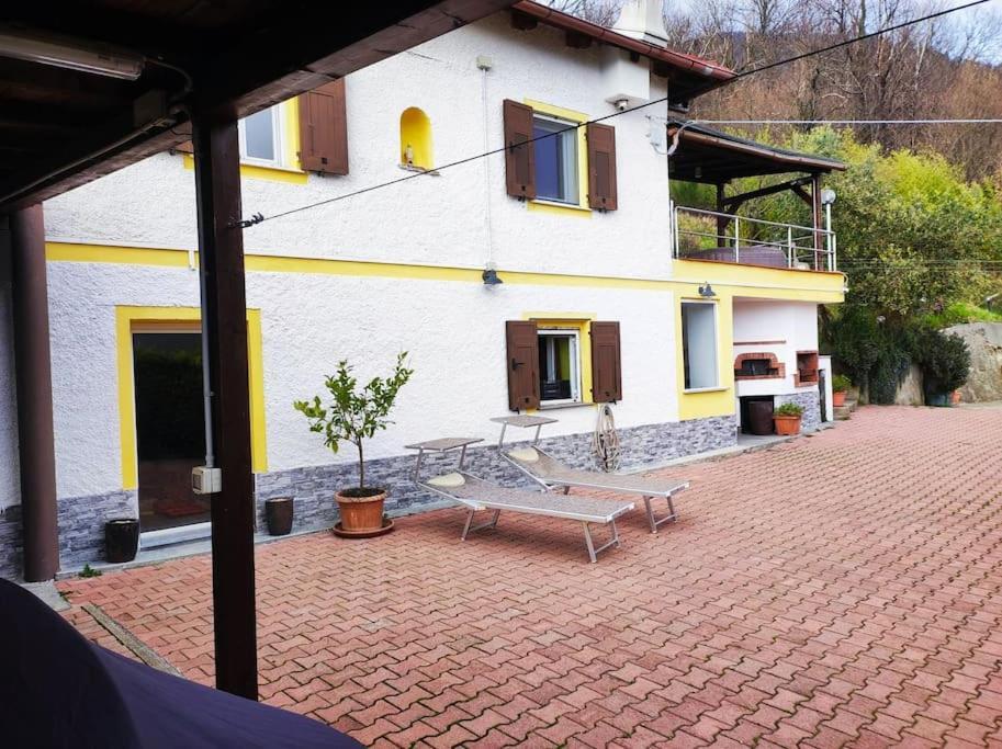 La Casa Nel Bosco Villa Ronco Scrivia Exterior photo